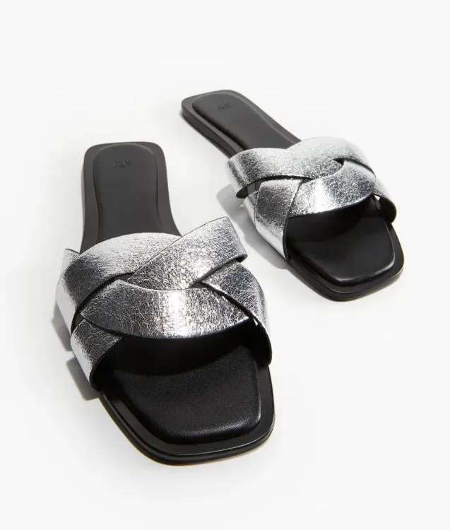 Flat women sandals in Metallic Silver | Spring Summer Women Shoes 2024